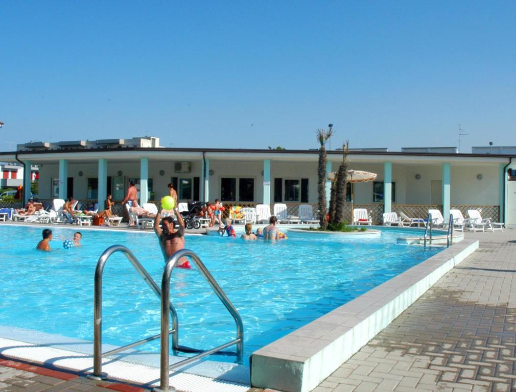 Long Beach Village Residence Sul Mare Spiaggia Privata Inclusa Lido Adriano Oda fotoğraf