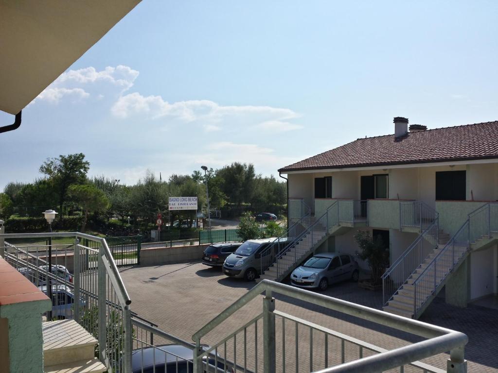 Long Beach Village Residence Sul Mare Spiaggia Privata Inclusa Lido Adriano Dış mekan fotoğraf