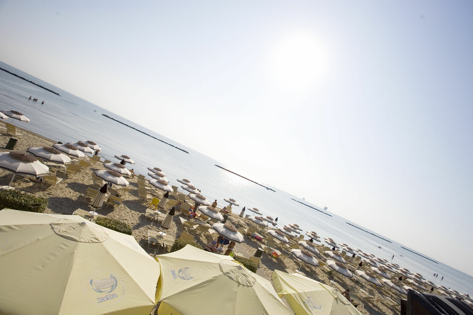Long Beach Village Residence Sul Mare Spiaggia Privata Inclusa Lido Adriano Dış mekan fotoğraf